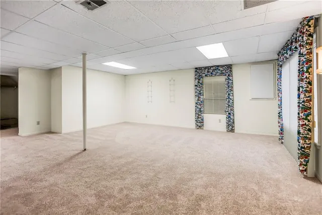 $285,000 | 12400 105th Terrace, Lenexa, KS 66215