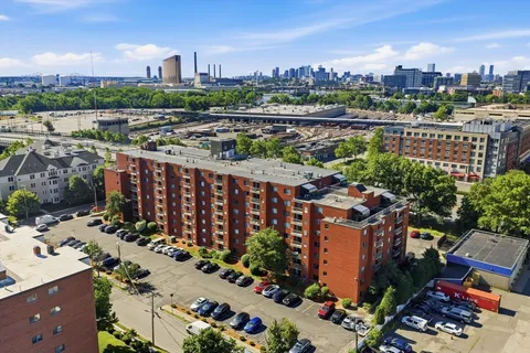 $595,000 | 30 Revere Beach Parkway, Unit 114, Medford, MA 02155
