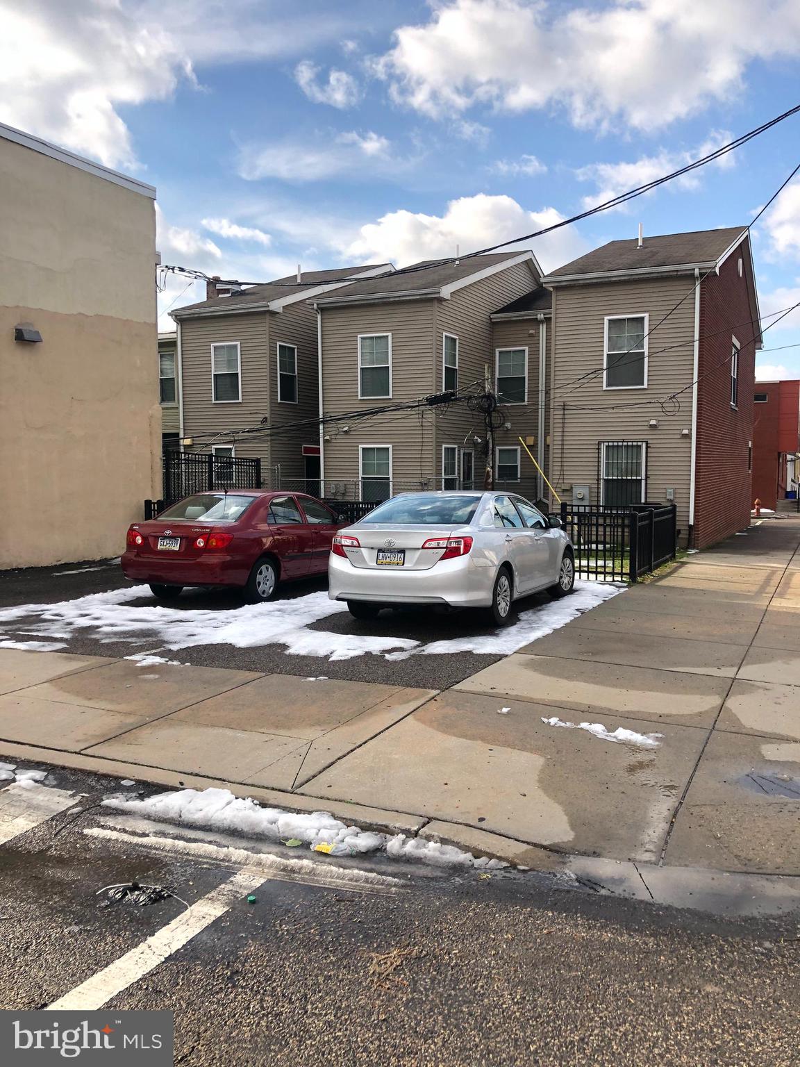 842 June Street Philadelphia, PA 19139 - Photo 1 of 4