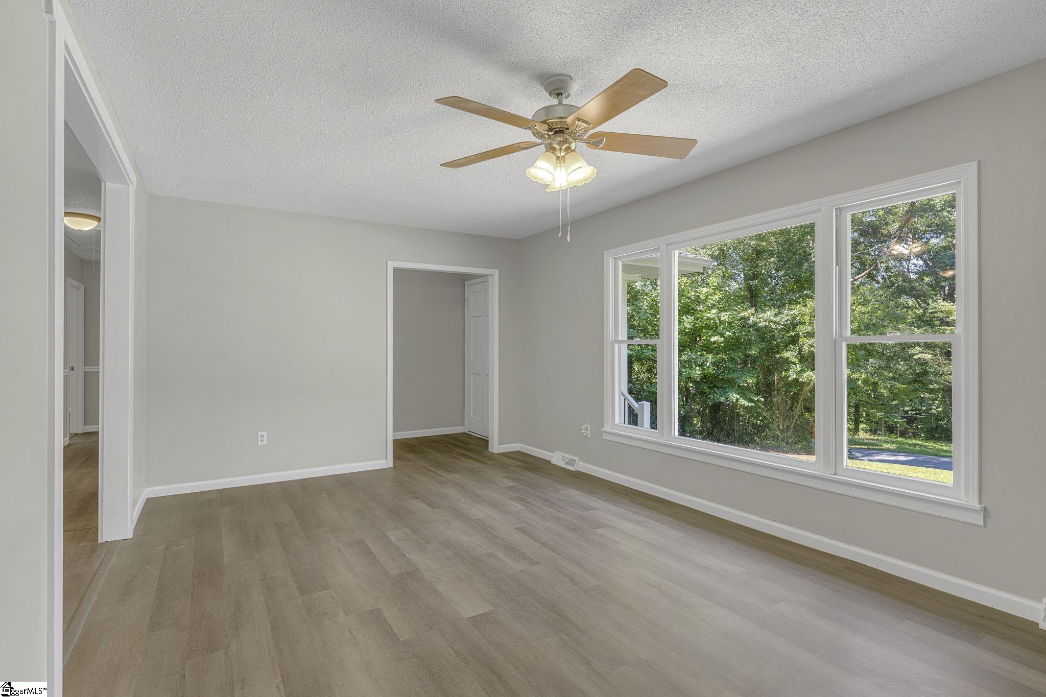 210 Thomas Road Pickens, SC 29671 - Photo 7 of 36