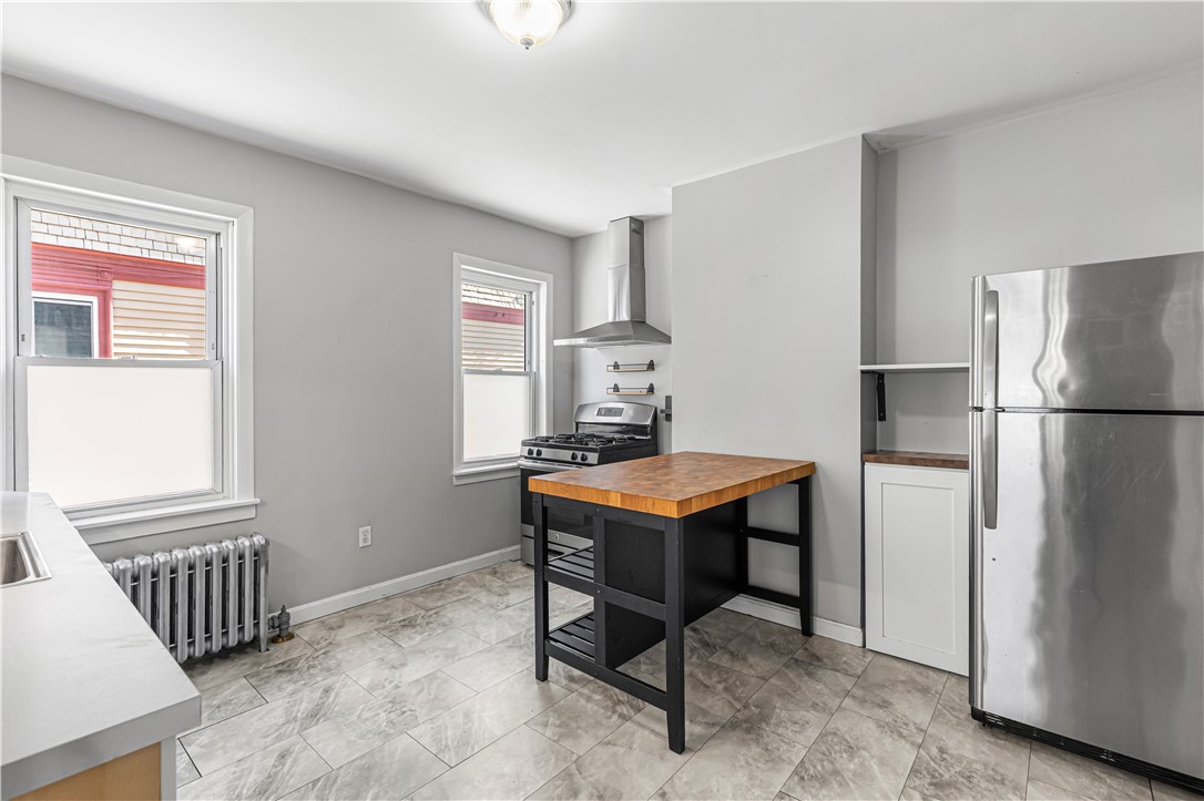 141 Grove Street Providence, RI 02909 - Photo 15 of 50 Unit 1