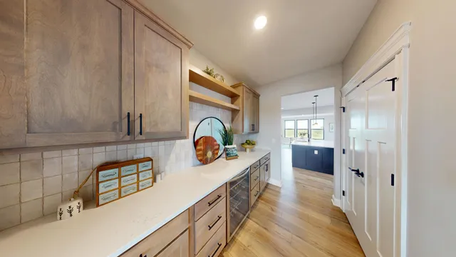 $772,990 | 3S701 Deerpath Road, North Aurora, IL 60542