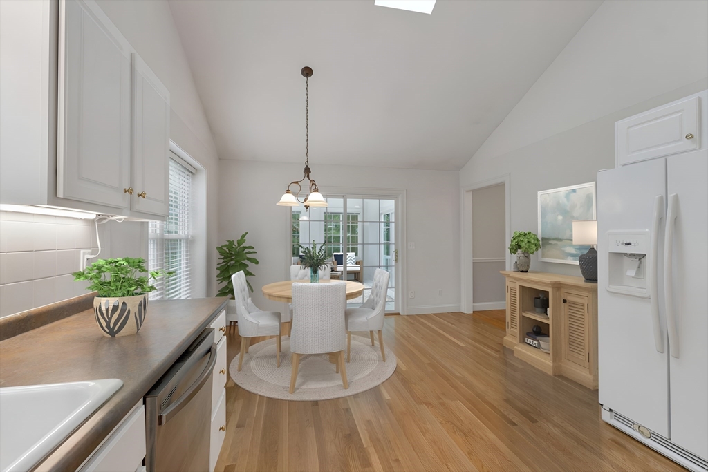20 Hampton Meadows, Unit 20 Hampton, NH 03842 - Photo 12 of 40