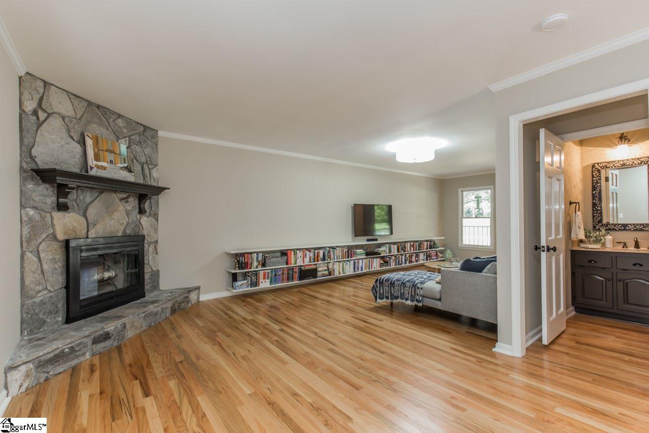 403 Foxhound Road Simpsonville, SC 29680 - Photo 8 of 32 Gallery Image 8