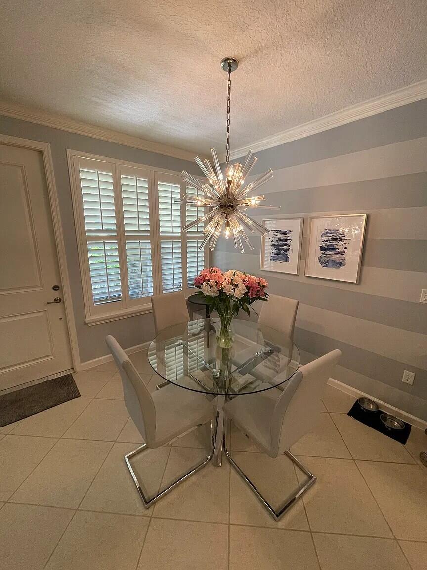 1428 Northwest 50th Drive Boca Raton, FL 33431 - Photo 2 of 26 Dining