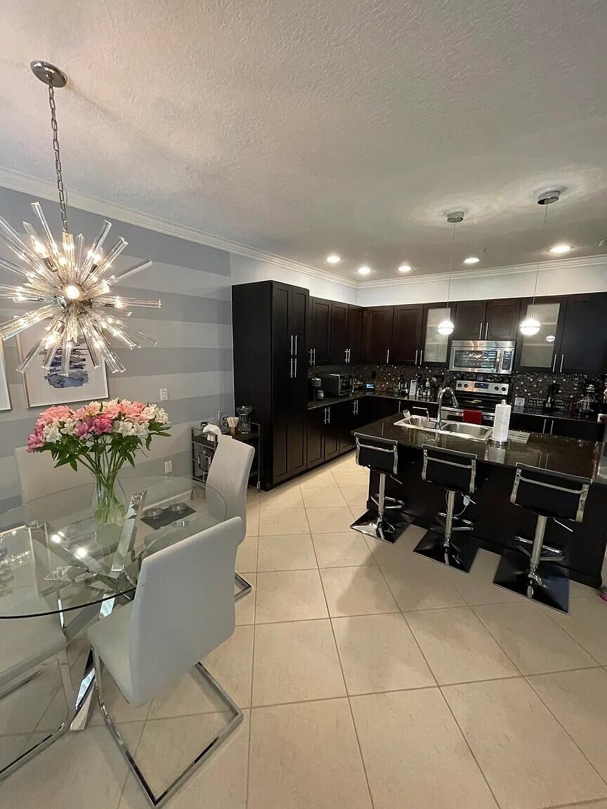 1428 Northwest 50th Drive Boca Raton, FL 33431 - Photo 4 of 26 Eat In Dining