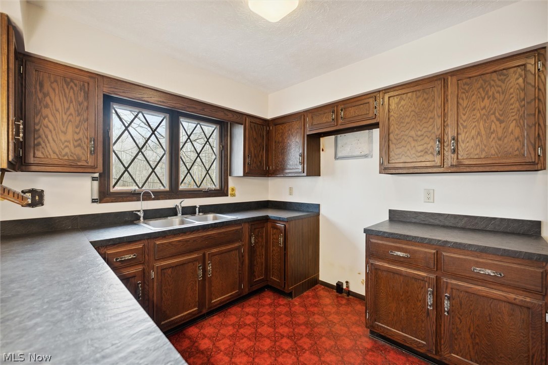8085 Proctor Road Painesville, OH 44077 - Photo 16 of 35