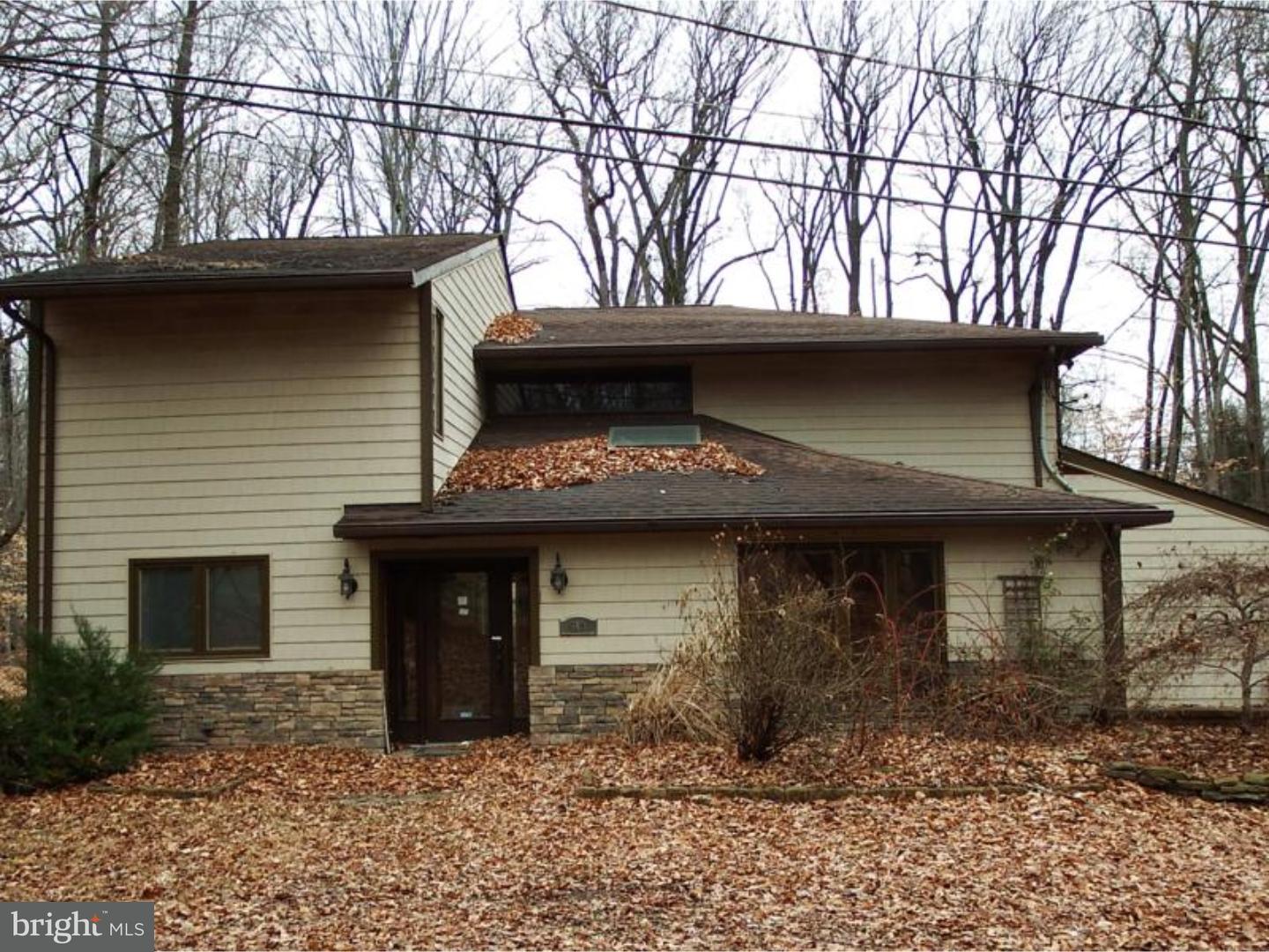 940 Roberts Road Bensalem, PA 19020 - Photo 1 of 14 Gallery Image 1
