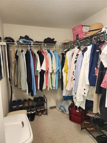 $2,000 | 5515 Fair Oaks Street, Unit 5515, Bradenton, FL 34203