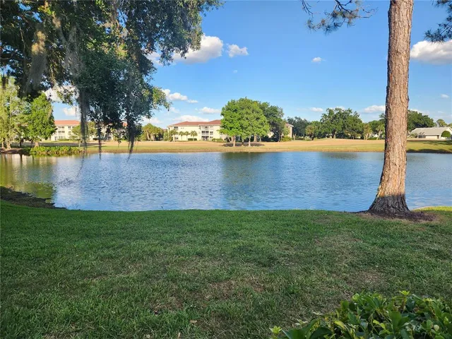 $2,000 | 5515 Fair Oaks Street, Unit 5515, Bradenton, FL 34203