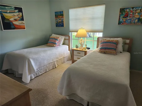 $2,000 | 5515 Fair Oaks Street, Unit 5515, Bradenton, FL 34203