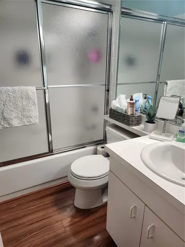 $2,000 | 5515 Fair Oaks Street, Unit 5515, Bradenton, FL 34203