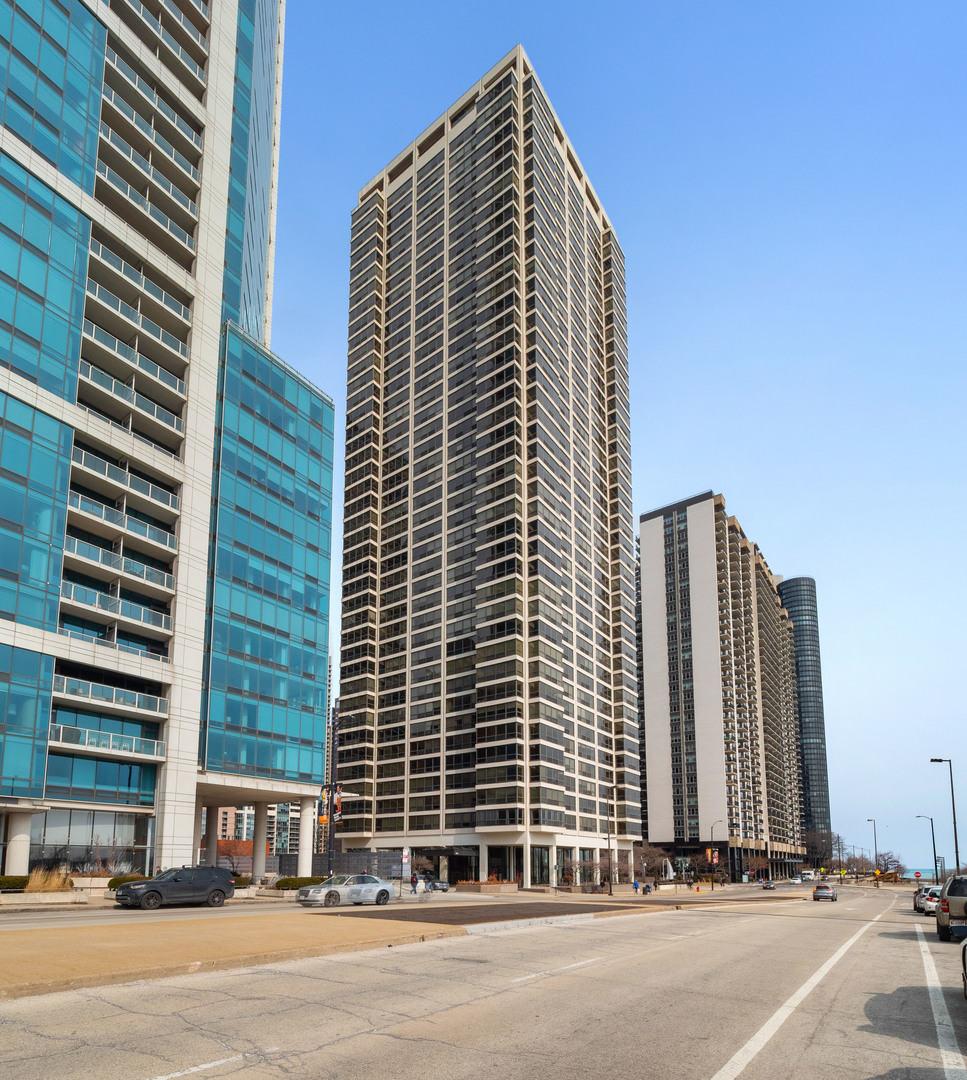 360 East Randolph Street, Unit 3801 Chicago, IL 60601 - Photo 1 of 33 a view of a building with a street