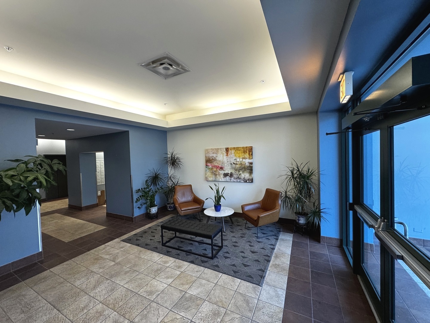 4848 North Sheridan Road, Unit 710 Chicago, IL 60640 - Photo 3 of 26 Gallery Image 3