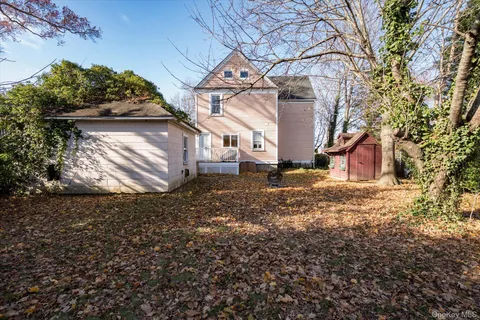 $625,000 | 183 Oldfield Avenue, Amityville, NY 11701