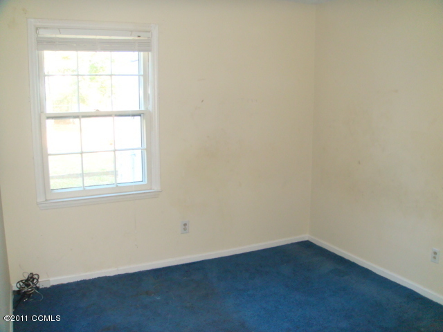 167 Bayberry Road, Unit A Newport, NC 28570 - Photo 5 of 6 Office