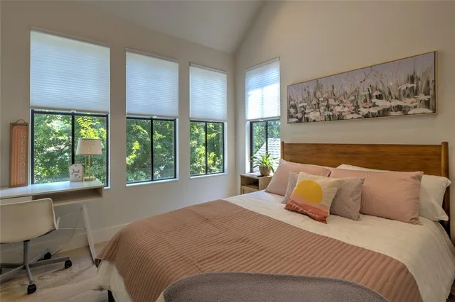 $4,800 | 6005 Woodrow Avenue, Austin, TX 78757