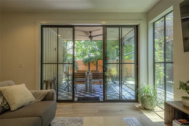 $4,800 | 6005 Woodrow Avenue, Austin, TX 78757