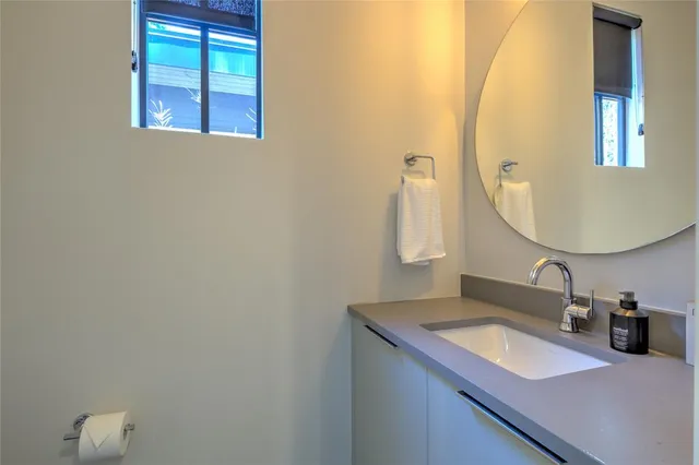 $4,800 | 6005 Woodrow Avenue, Austin, TX 78757