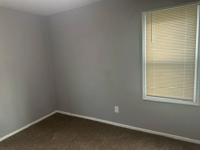 $1,200 | 20872 Atlantic Avenue, Warren, MI 48091