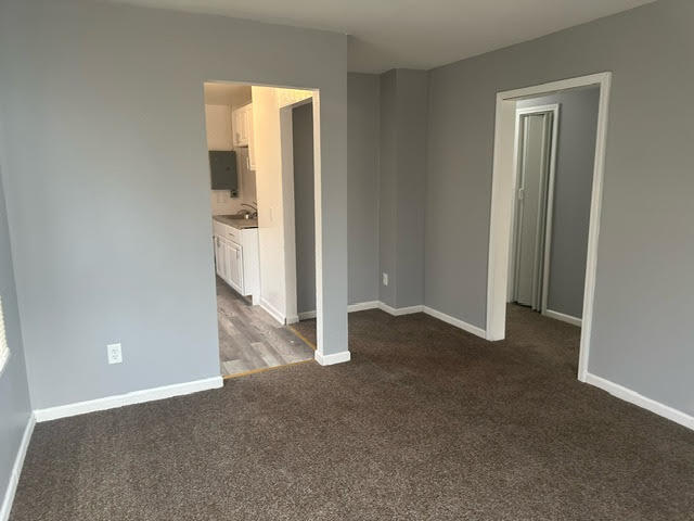 20872 Atlantic Avenue Warren, MI 48091 - Photo 10 of 22 3