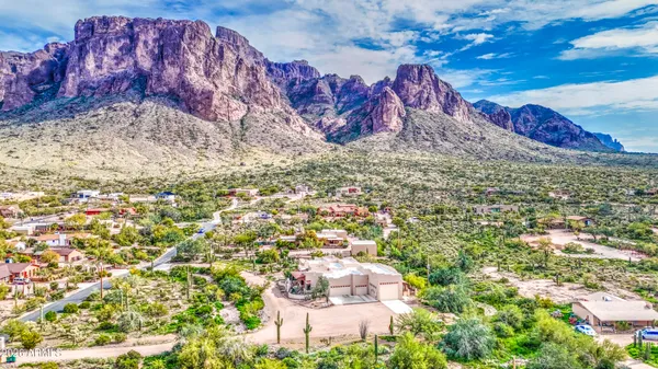 $1,250,000 | 6065 East Forest Street, Apache Junction, AZ 85119