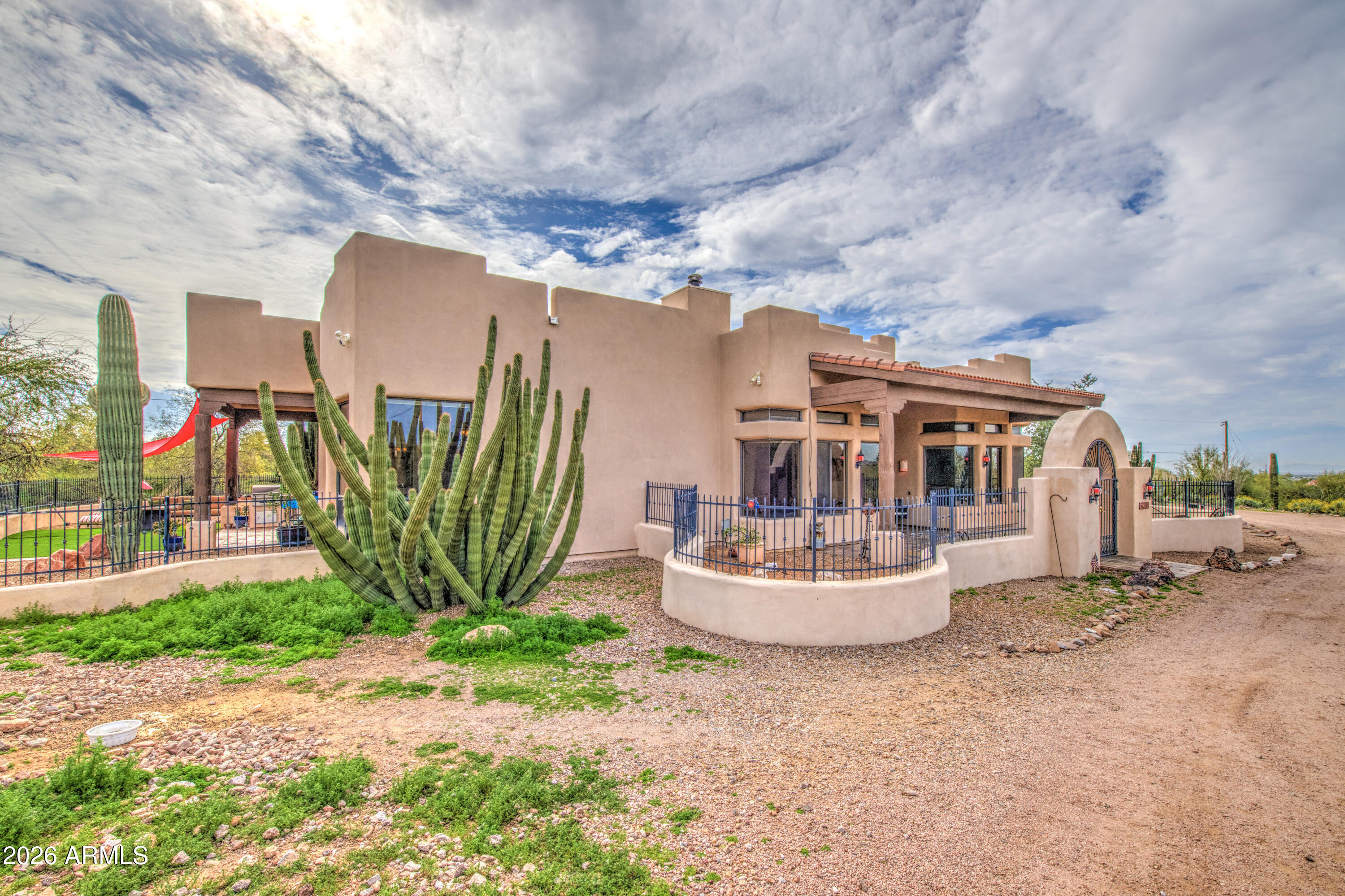 6065 East Forest Street Apache Junction, AZ 85119 - Photo 9 of 90 Front 8