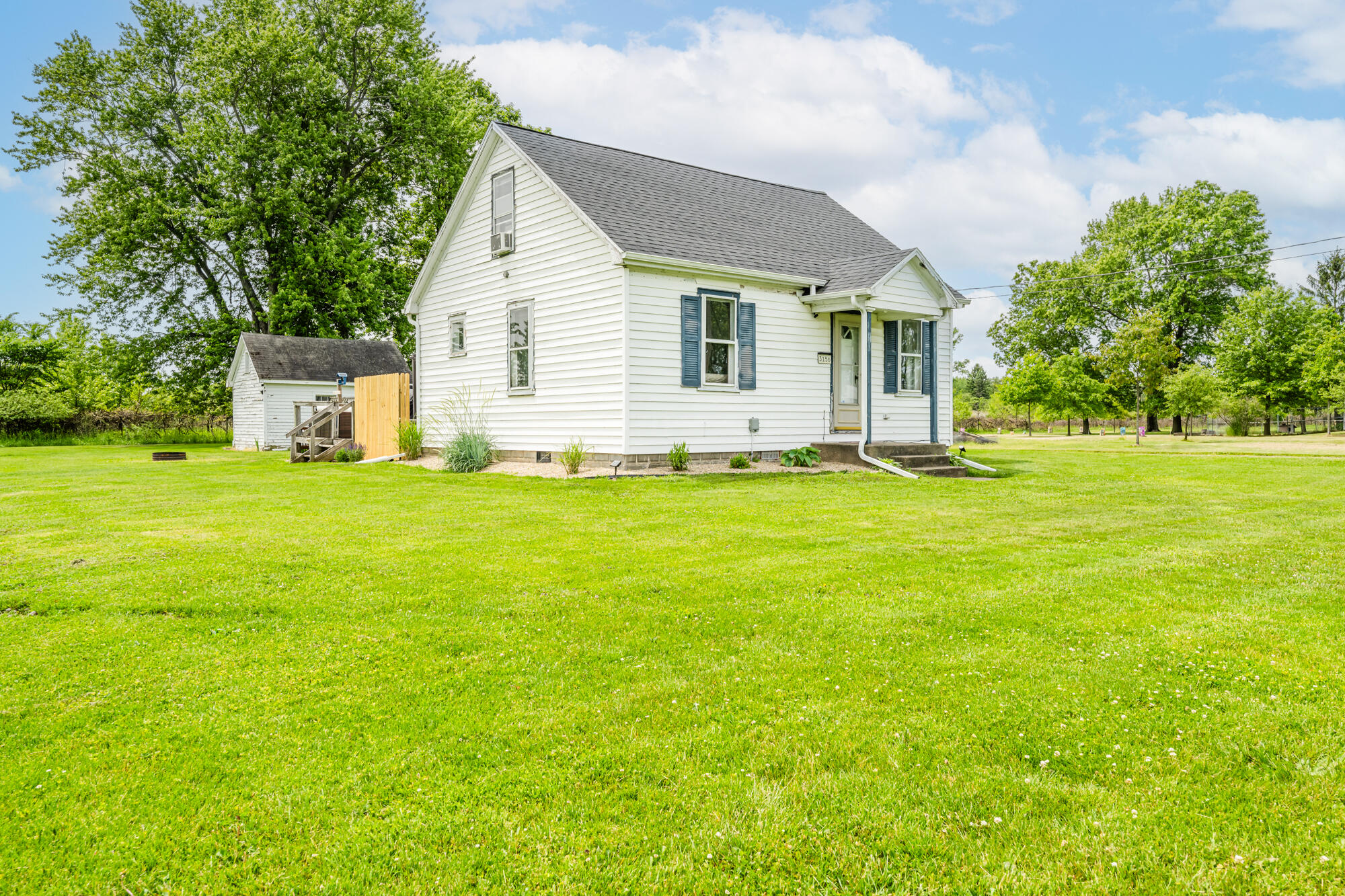 3156 West Lemon Creek Road Bridgman, MI 49106 - Photo 2 of 24 Lemon creek-102