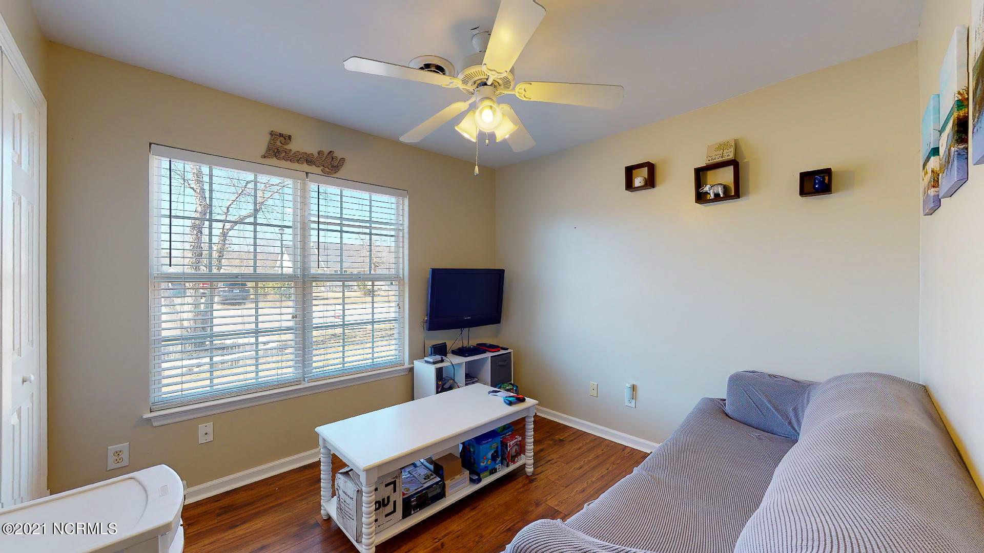 2220 White Road Wilmington, NC 28411 - Photo 23 of 29 22 Bedroom 2