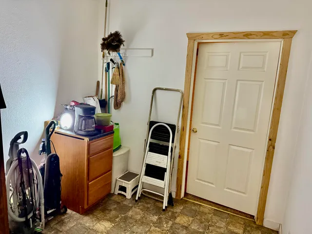 $298,980 | 33250 Plateau Pines Road, Shingletown, CA 96088