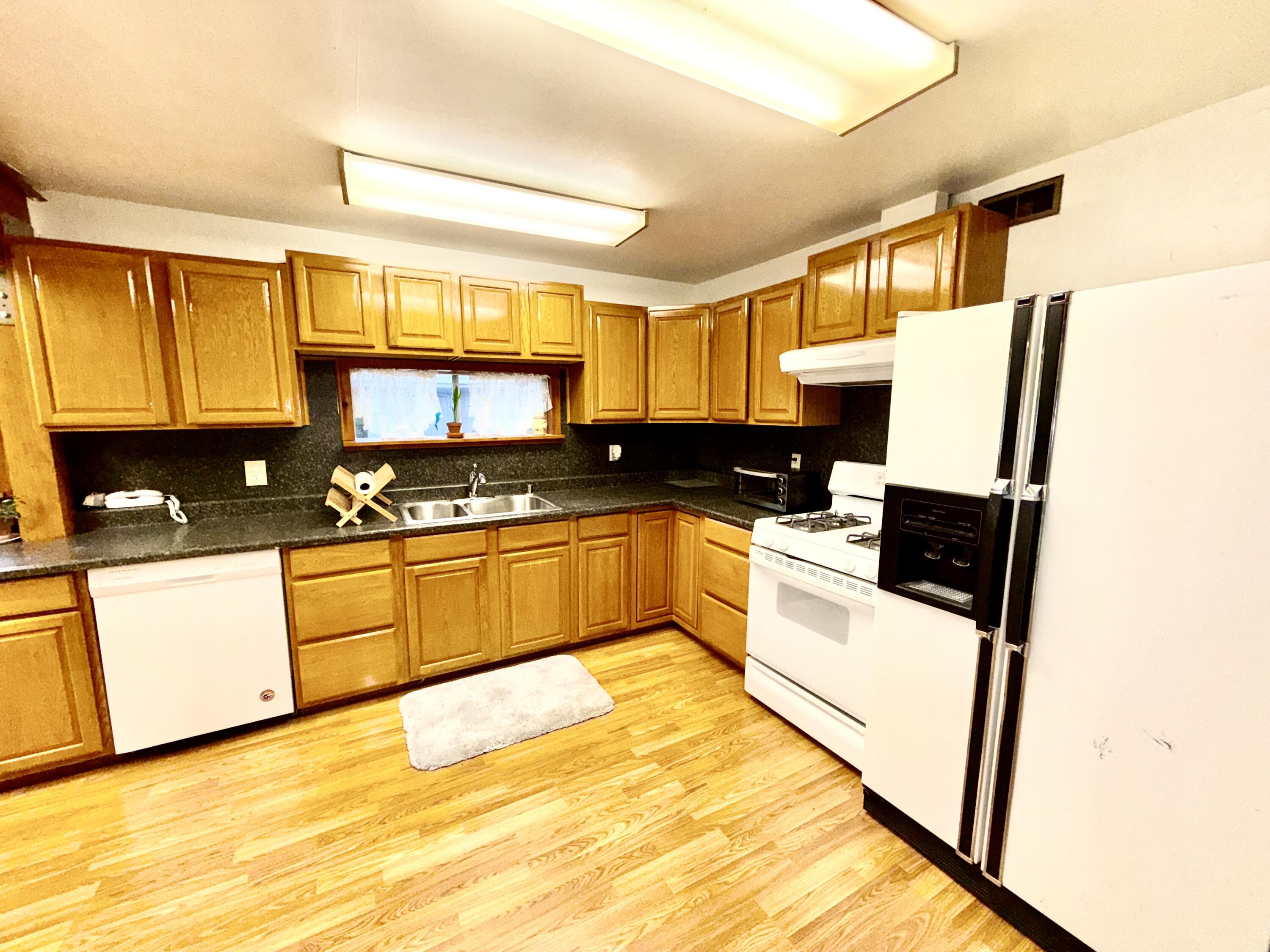 33250 Plateau Pines Road Shingletown, CA 96088 - Photo 49 of 52 Guest Quarters Kitcen