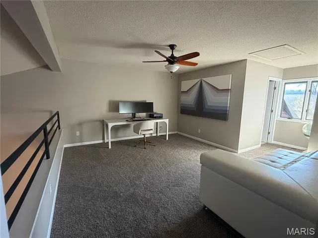 $2,400 | 13815 Amiot Drive, Maryland Heights, MO 63146