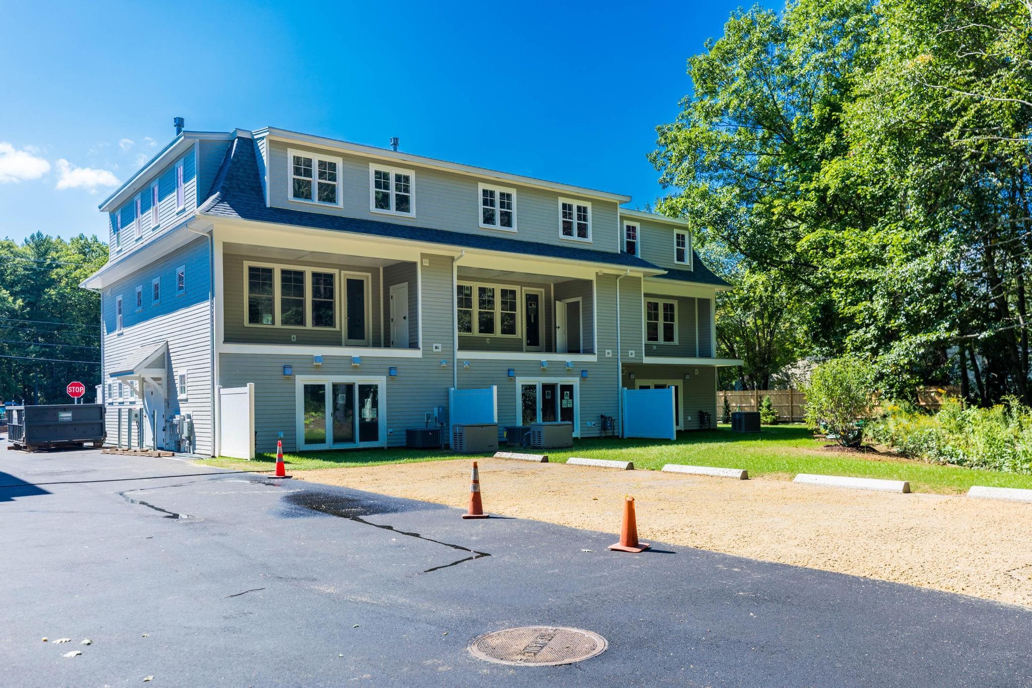14 Sagamore Road, Unit 2 Rye, NH 03870 - Photo 8 of 40 Gallery Image 8