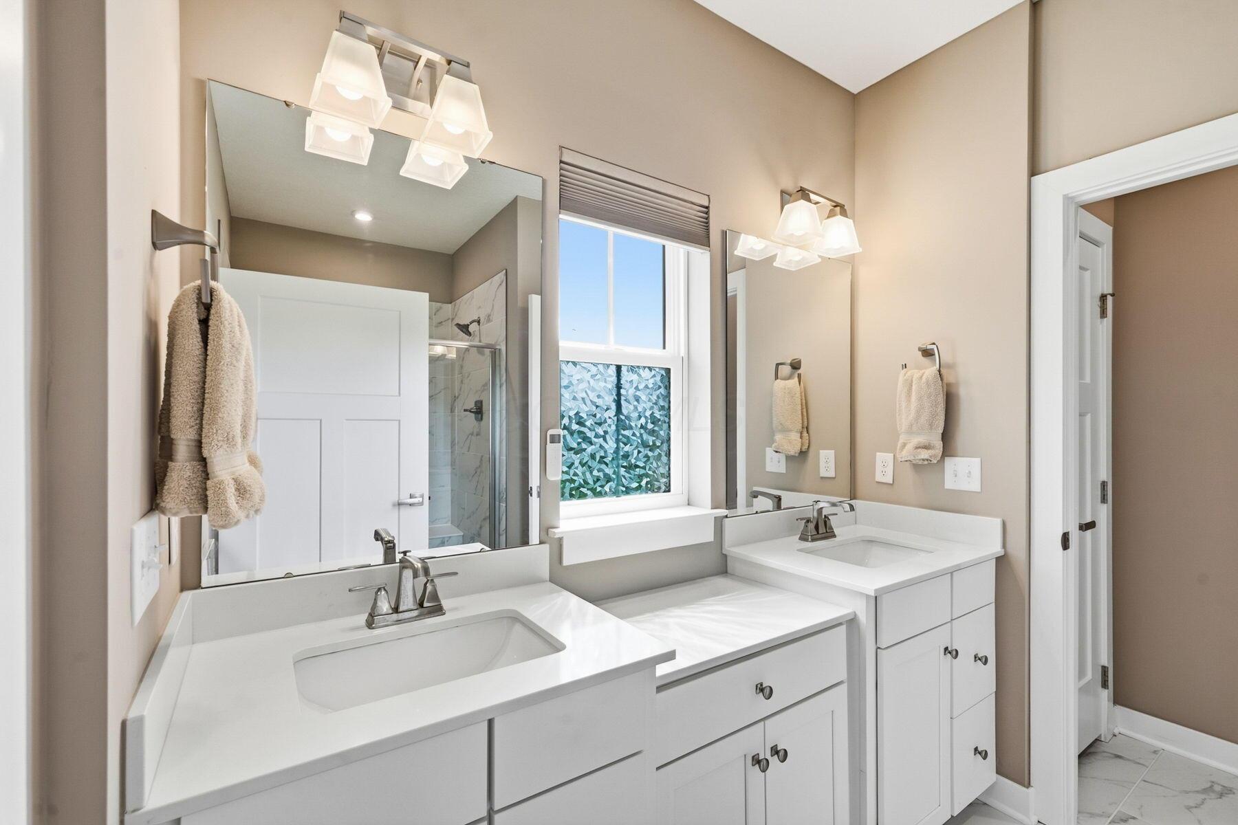 119 Firenze Road Delaware, OH 43015 - Photo 24 of 56 Primary Bath