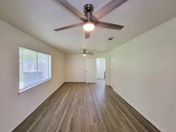 $1,850 | 3304 Lincoln Street, Liberty, TX 77575