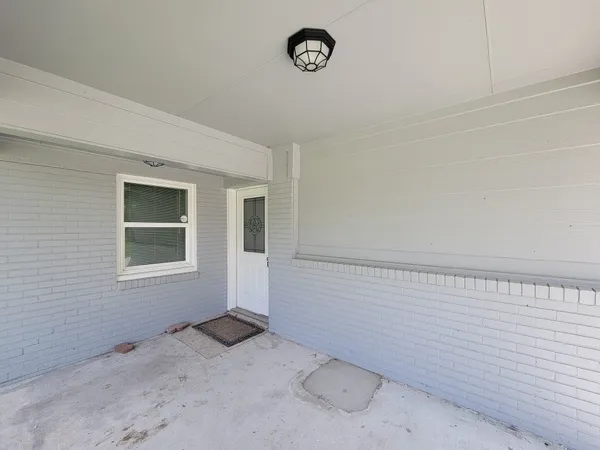 $1,800 | 3304 Lincoln Street, Liberty, TX 77575