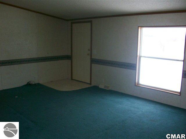 8676 Edgar Road Lakeview, MI 48850 - Photo 2 of 9 1768794-1.JPG