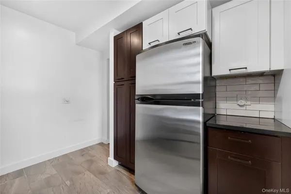 $2,500 | 170-06 Crocheron Avenue, Unit 3E | Murray Hill - Flushing