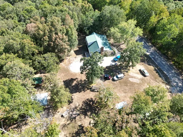 $325,000 | 283 Denton Drive, Linden, TN 37096