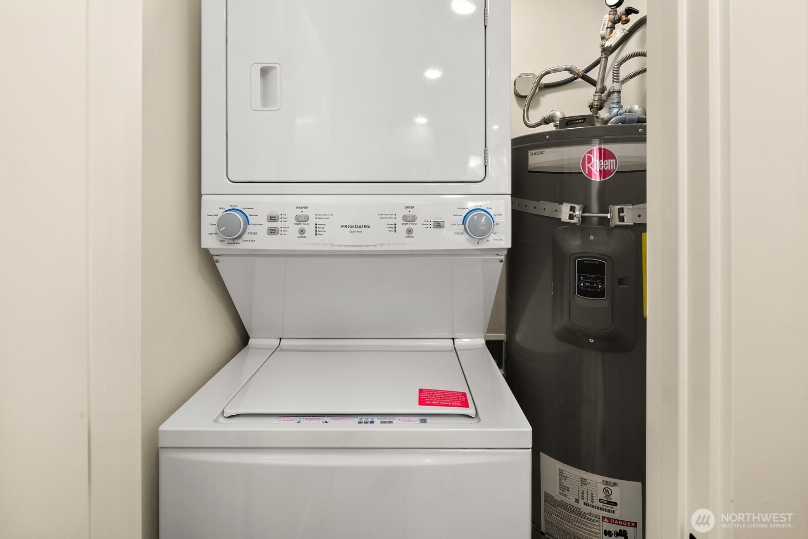 1913 Colby Avenue Everett, WA 98201 - Photo 14 of 21