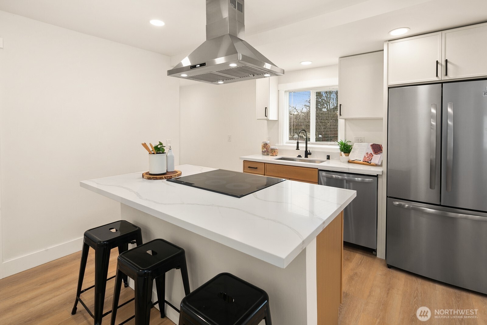 1913 Colby Avenue Everett, WA 98201 - Photo 8 of 21