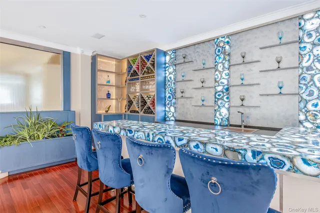 $4,500,000 | 12 Sloanes Court, Sands Point, NY 11050