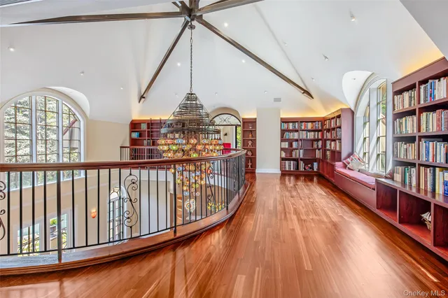 $4,500,000 | 12 Sloanes Court, Sands Point, NY 11050