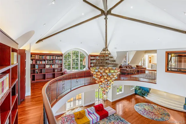 $4,500,000 | 12 Sloanes Court, Sands Point, NY 11050