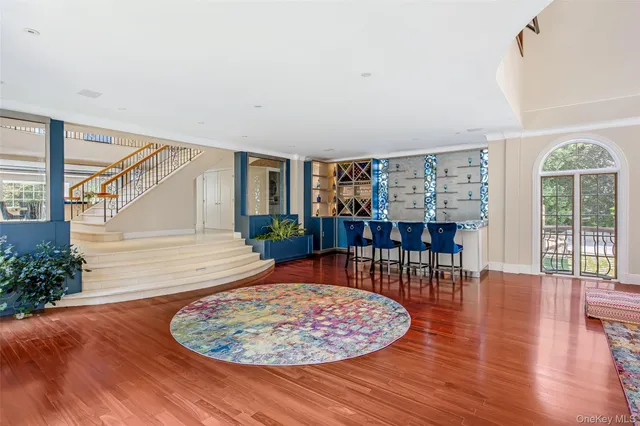 $4,500,000 | 12 Sloanes Court, Sands Point, NY 11050