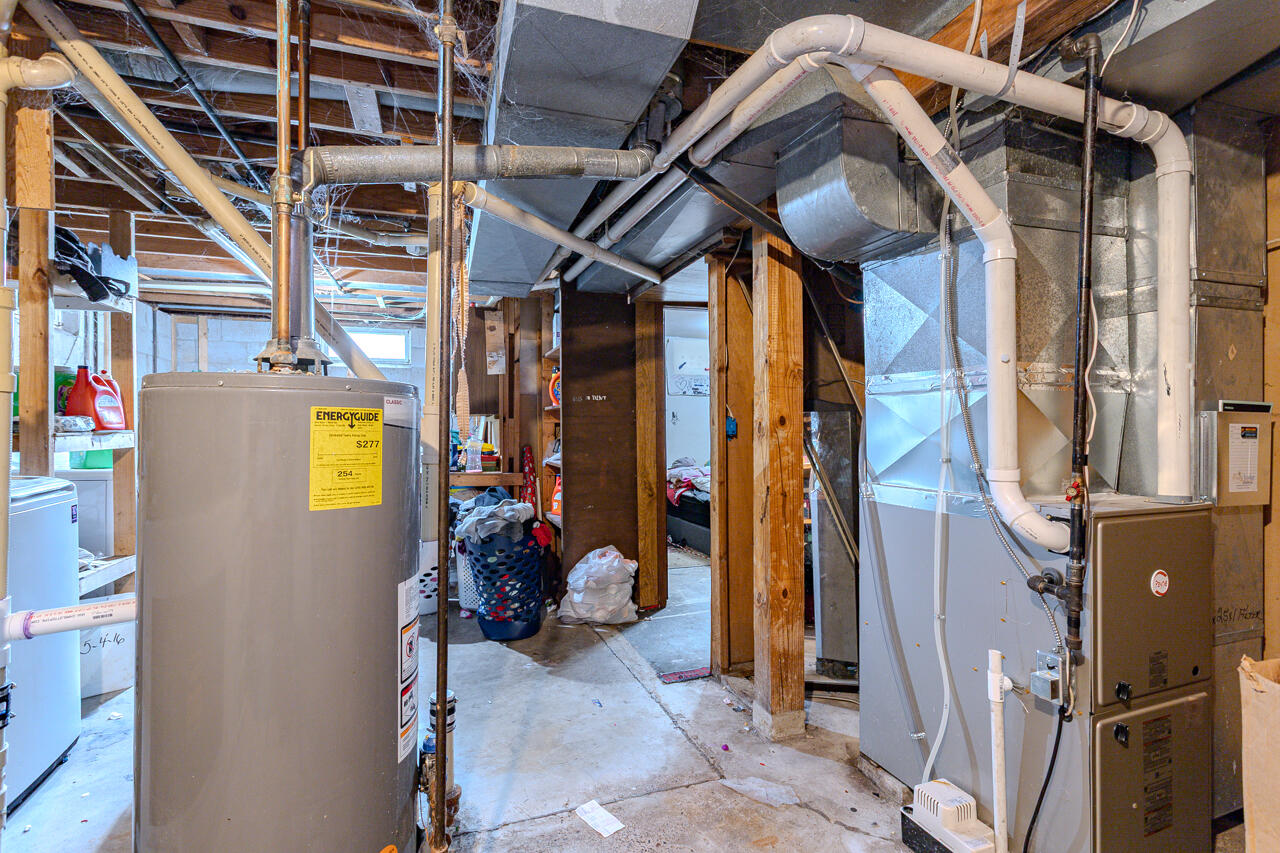 5606 Walnut Street Schofield, WI 54476 - Photo 14 of 49 939A9571