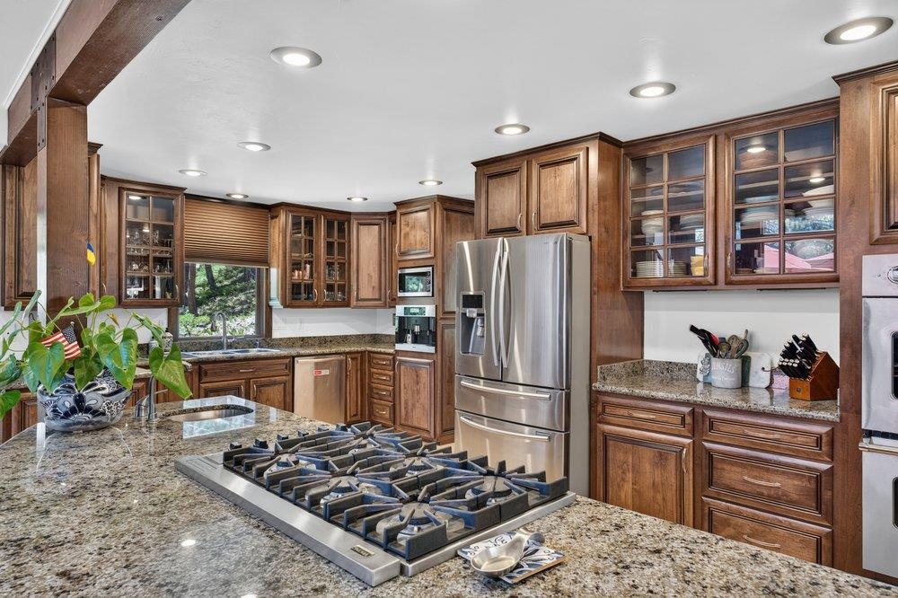 15146 Donner Pass Road Truckee, CA 96161 - Photo 9 of 28