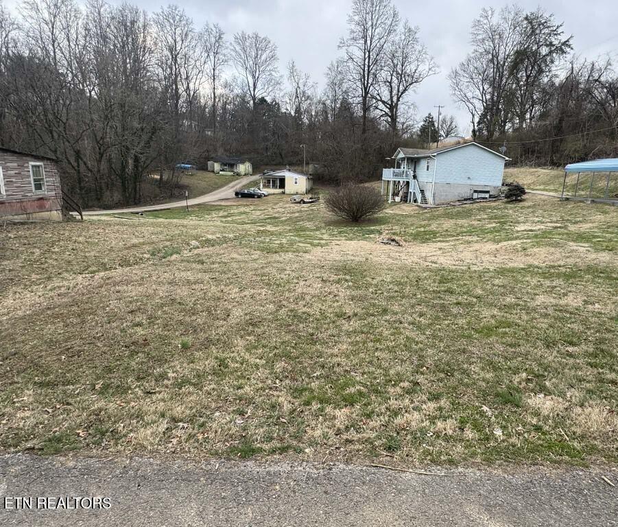 620 Young Lane Clinton, TN 37716 - Photo 1 of 2 img