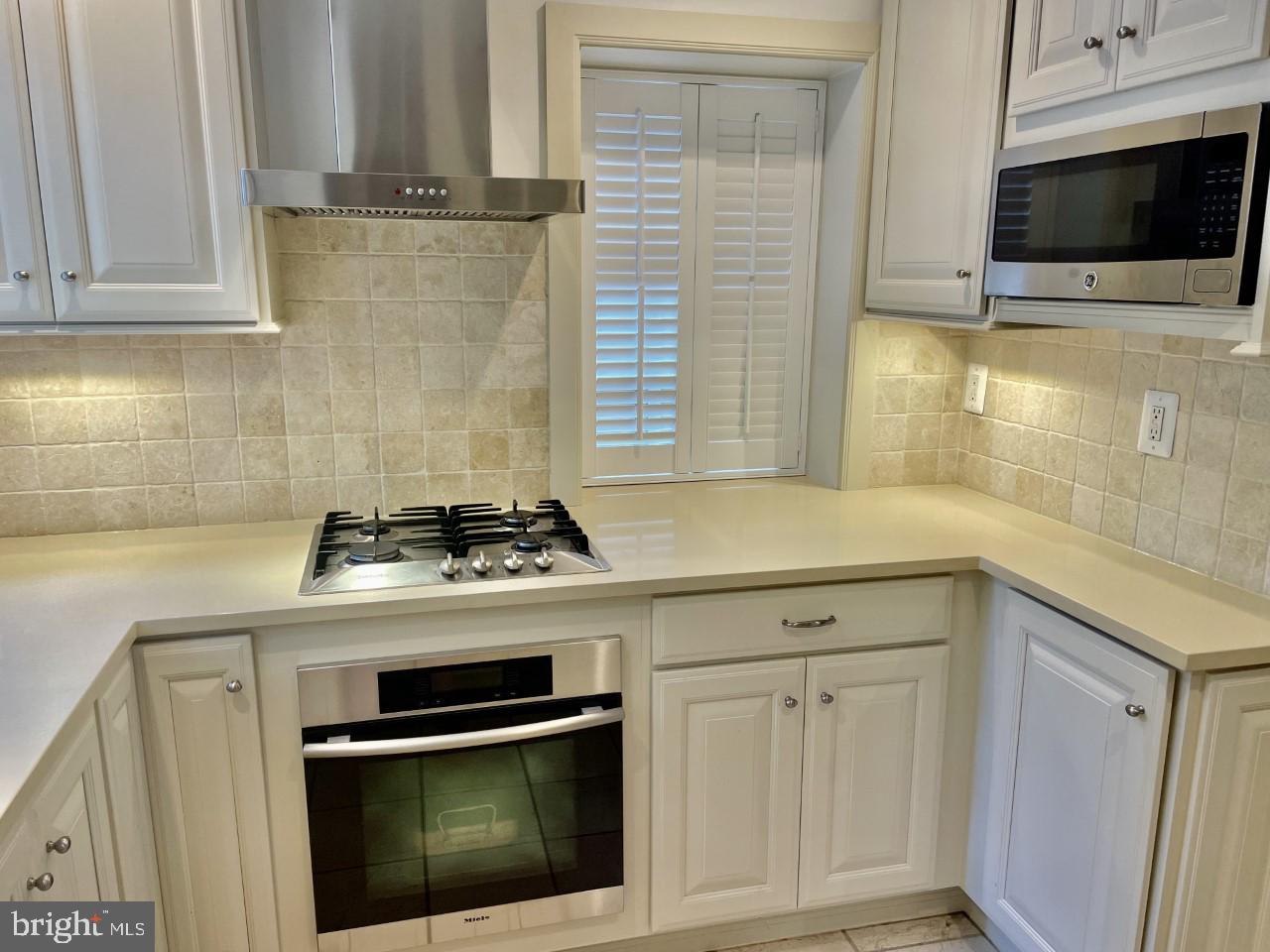 1306 34th Street Northwest Washington, DC 20007 - Photo 6 of 10