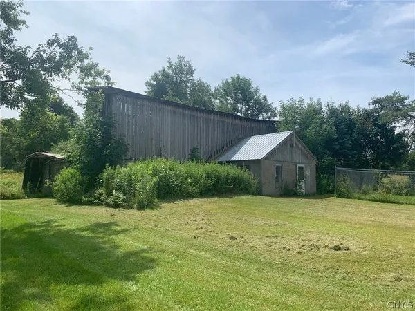 $359,900 | 12075 Highway 12, Boonville, NY 13309